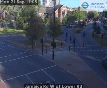 Traffic Cam London: Jamaica Rd W of Lower Rd