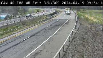 Traffic Cam Port Crane › West: I-88 at VMS 10 Exit 3 -NY 369