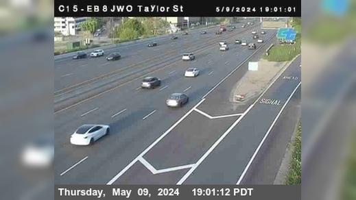 Traffic Cam Old Town › East: C015) I-8 : Just West Of Taylor Street