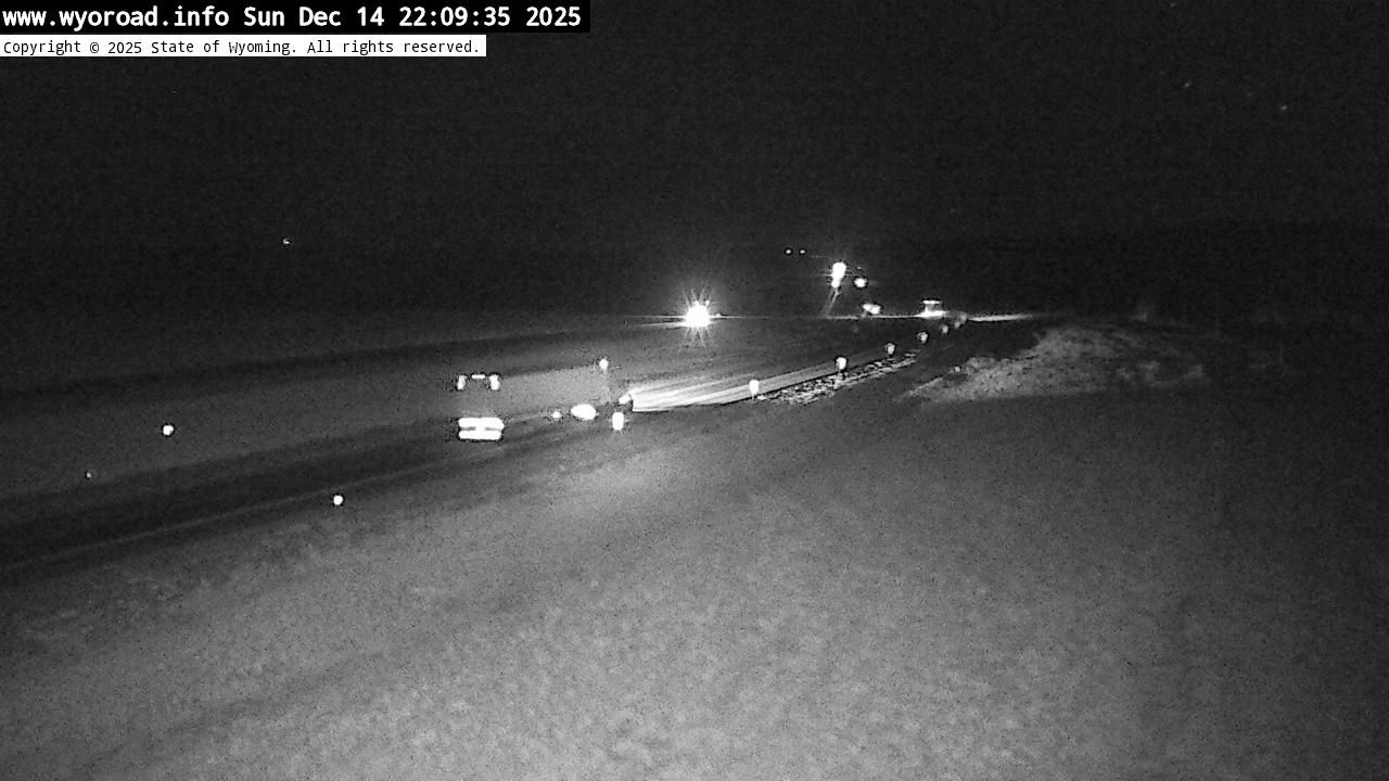 Traffic Cam Elk Mountain › East: Wagonhound - EAST