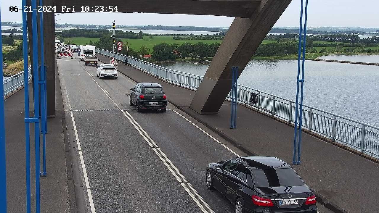 Traffic Cam Rudkobing › West: Rute 9 Langel.broen V