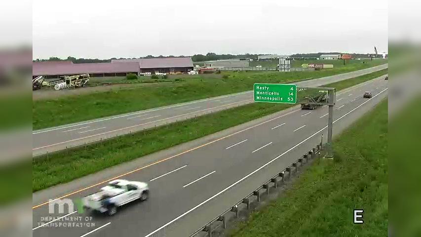 Traffic Cam Clearwater: I-94 EB E of T.H.24 (MP 179)