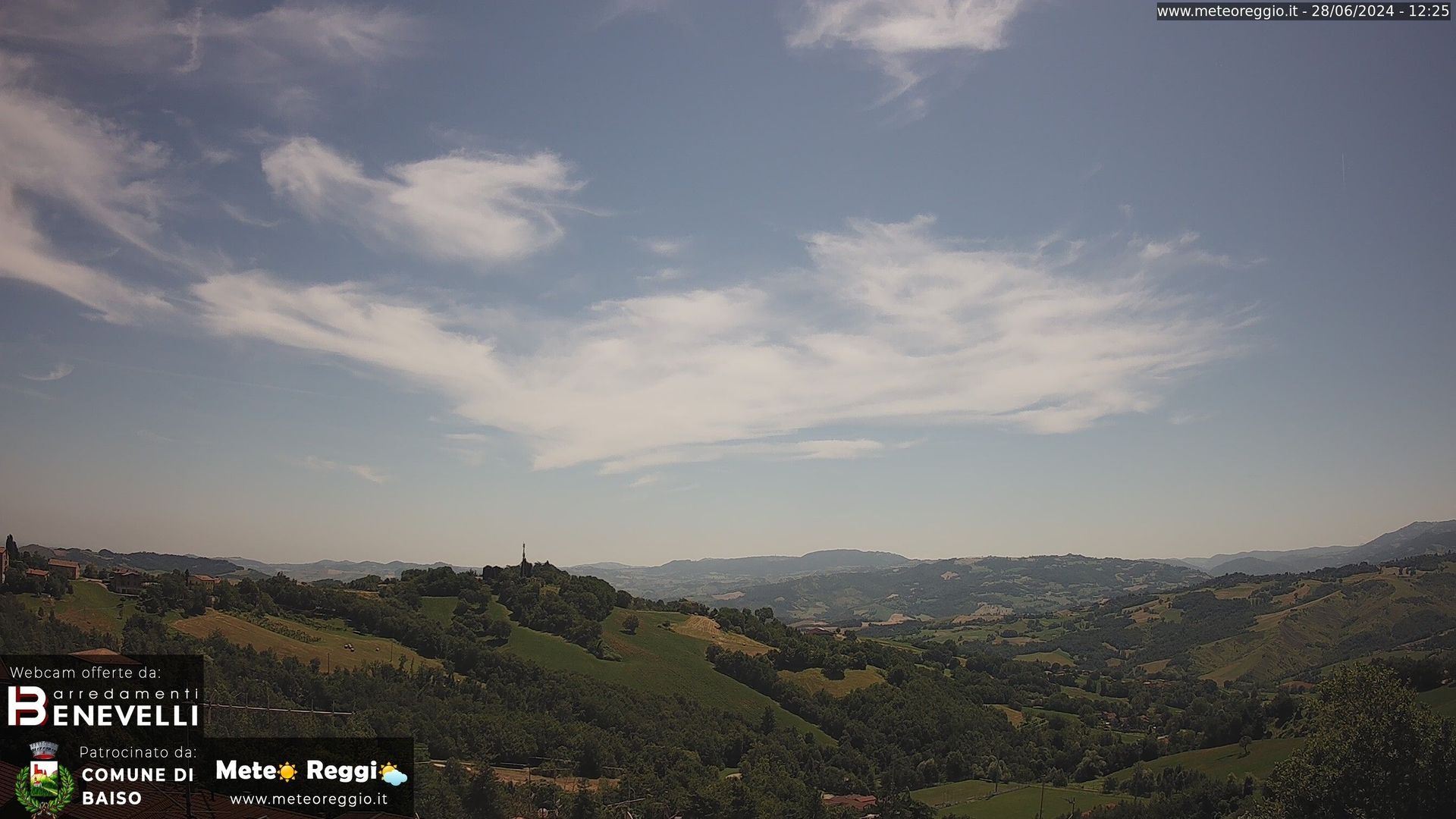 Traffic Cam Baiso › East: Serramazzoni - Appennino Tosco-Emiliano National Park - Monte Cimone