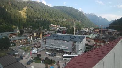 immagine della webcam nei dintorni di Molveno: webcam Rifugio Viviani