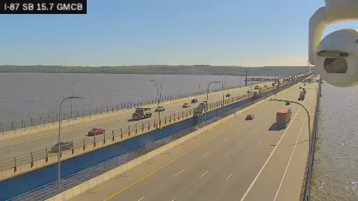 Traffic Cam Grand View-on-Hudson › South: I-87 SB MP 15.7 Gov. Mario M. Cuomo Bridge