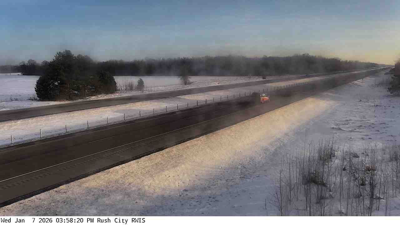 Traffic Cam Harris: I-35: I-35 (Rush City - MP 157): I-35 (Rush City - MP 157) View