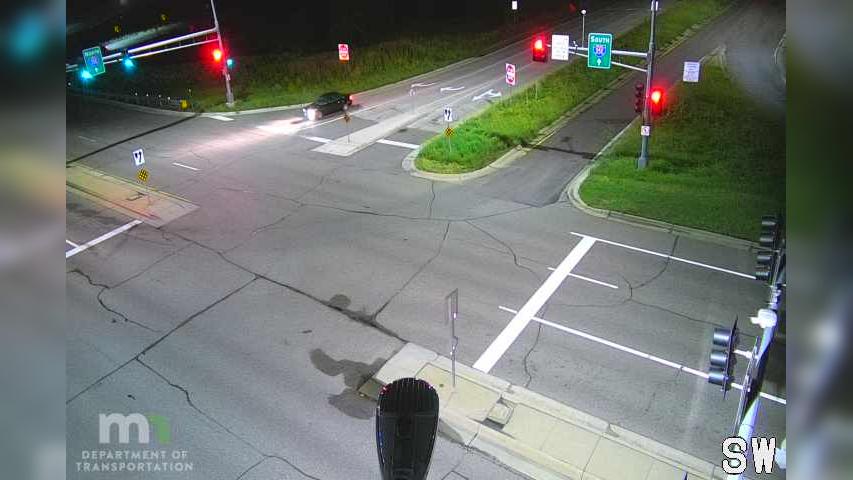 Traffic Cam Eagan: I-35E: I-35E SB @ Pilot Knob Rd