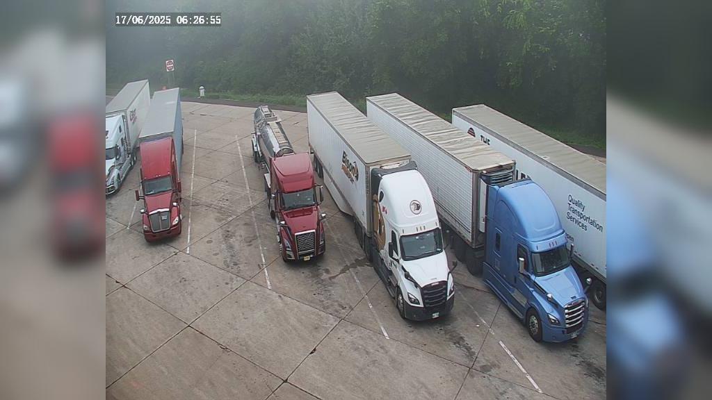 Traffic Cam Avon: I-94: I-94 EB (Big Spunk Rest Area)