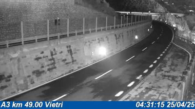 Preview delle webcam di Vietri sul Mare: A3 km 49.00 Vietri