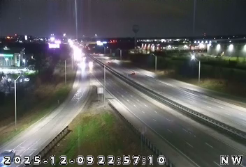 Traffic Cam Greenwood: I-65: 1-065-099-4-2 MAIN ST