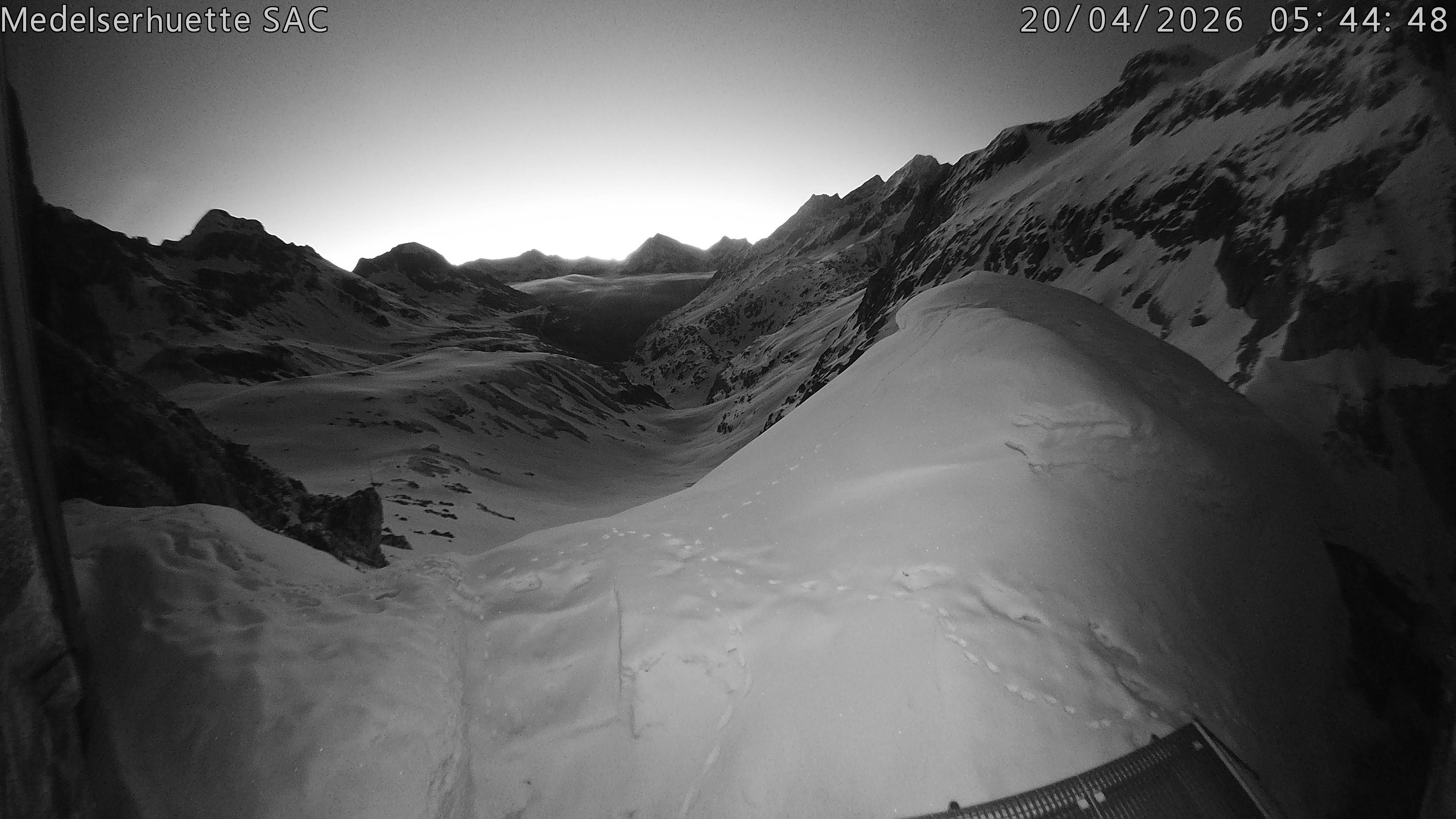 Medel › Osten: Medelserhütte SAC