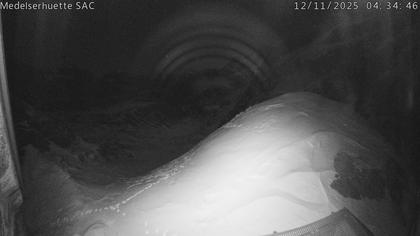 Medel › Ost: Medelserhütte SAC