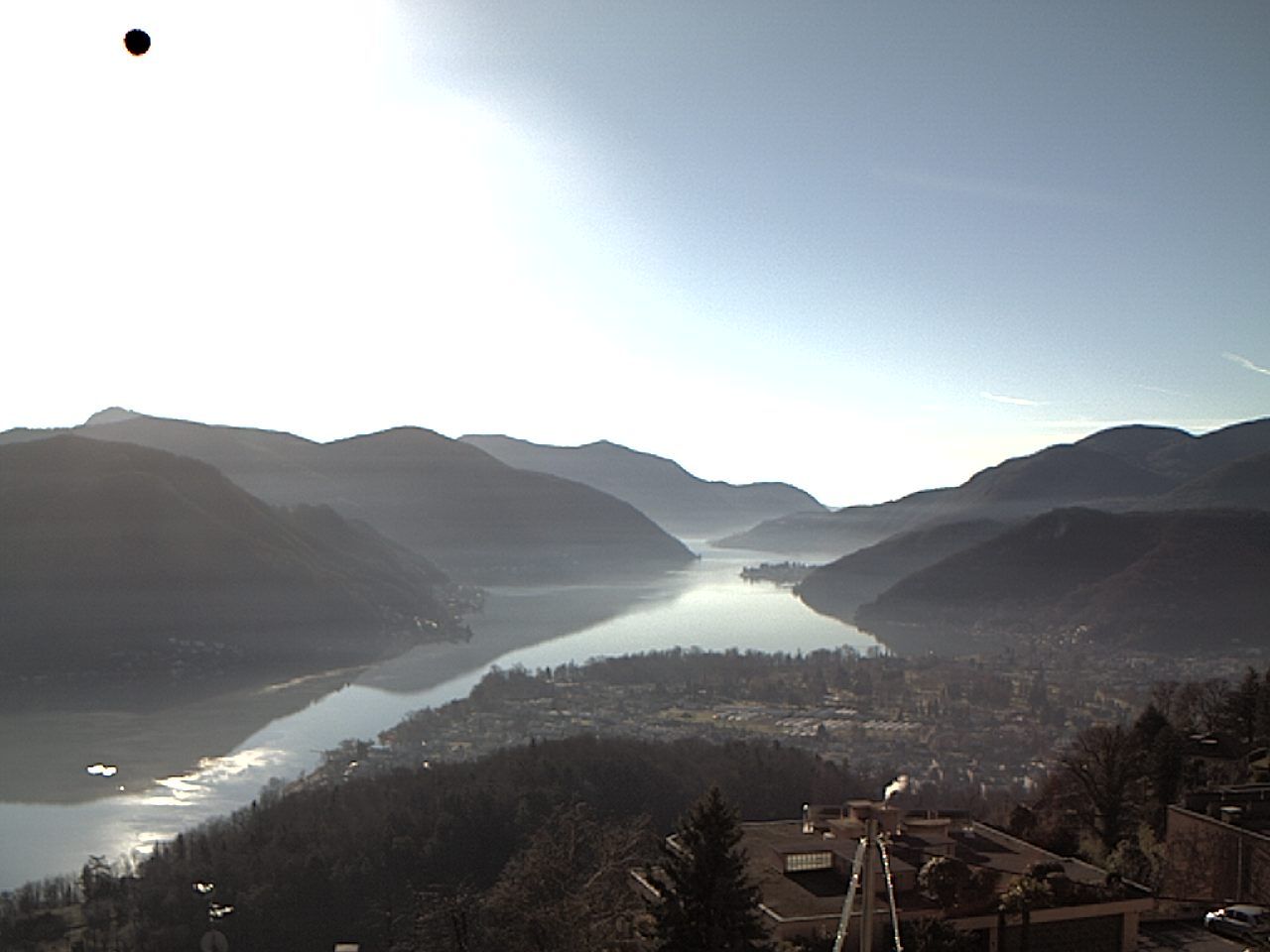 Vernate: Il Lago di Lugano da - Ticino (Svizzera)
