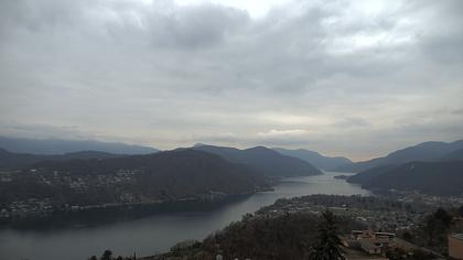 Vernate: Il Lago di Lugano da - Ticino (Svizzera)
