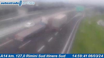immagine della webcam nei dintorni di Santarcangelo di Romagna: webcam Rimini RSM