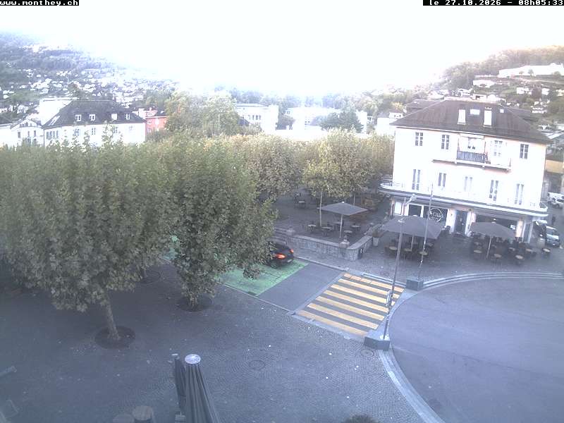 Monthey › Südwesten: Apéro folklorique montheysan - Place Centrale