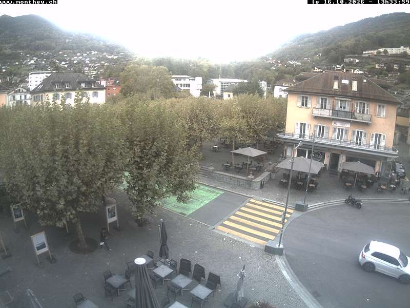 Monthey › Südwesten: Apéro folklorique montheysan - Place Centrale