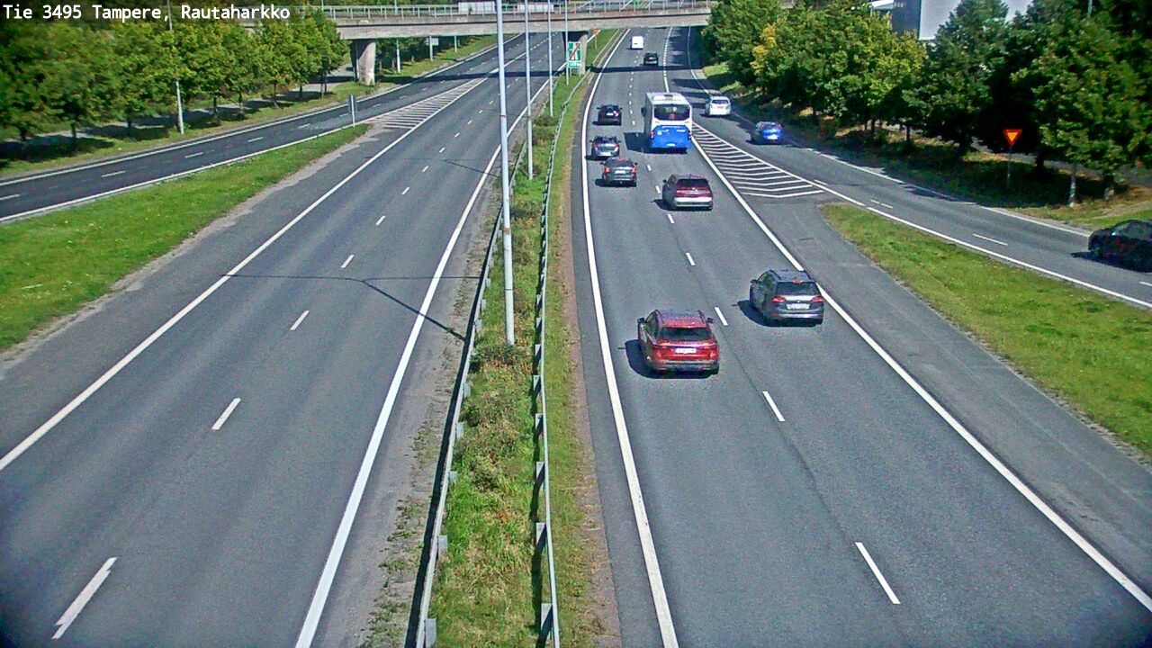 Traffic Cam Tampere: Tie 3495 - Rautaharkko - Tampereelle