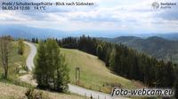 Ultima vista de la luz del día desde Kliening: Prebl − Schulterkogelhütte − Blick nach Südosten
