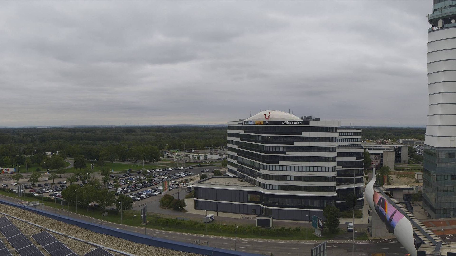 Traffic Cam Gemeinde Schwechat: Schwechat - Flughafen Baustelle Hotel