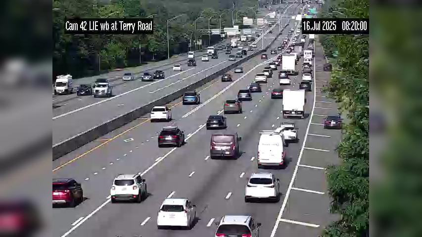 Traffic Cam Islandia › West: I-495 at Terry Road (Exits 59-58)