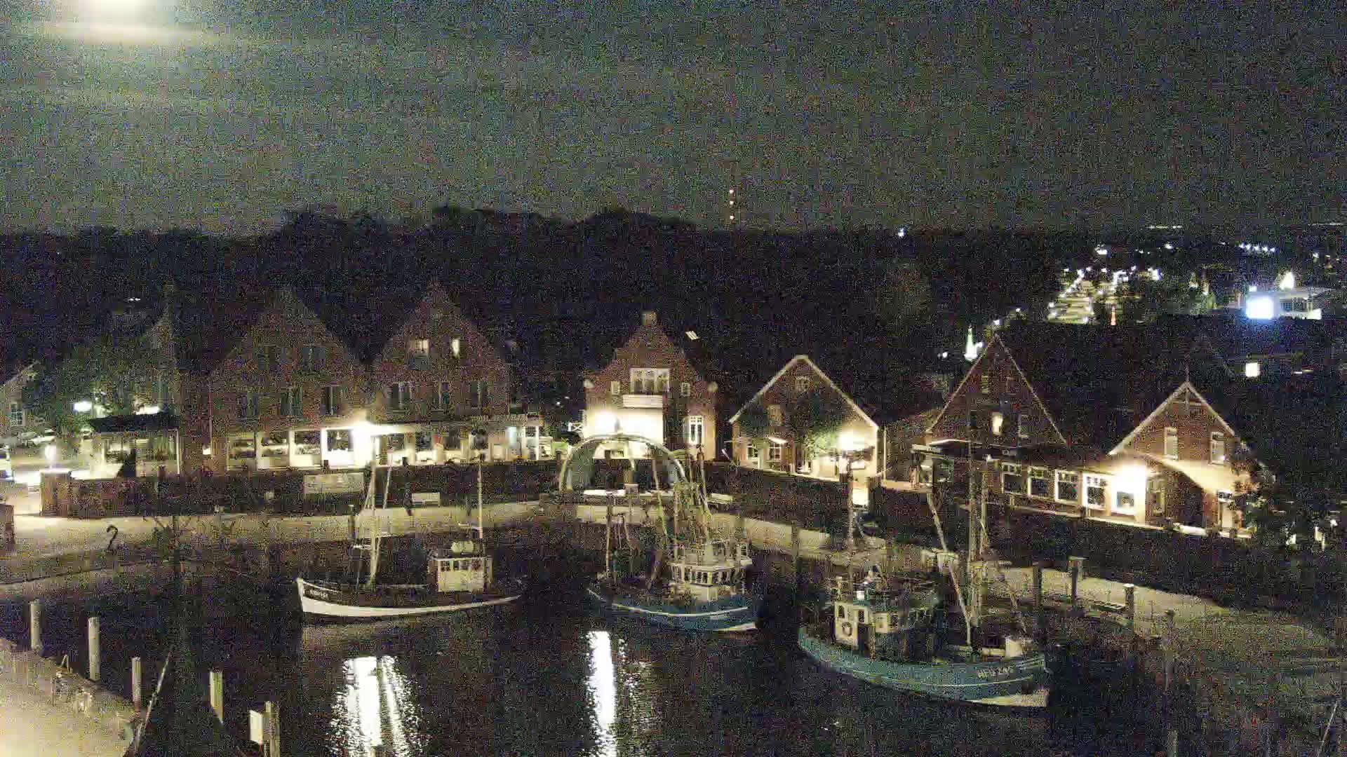 Traffic Cam Wirrenburg: Livespotting - Live vom Nordsee-Strand in Neuharlingersiel