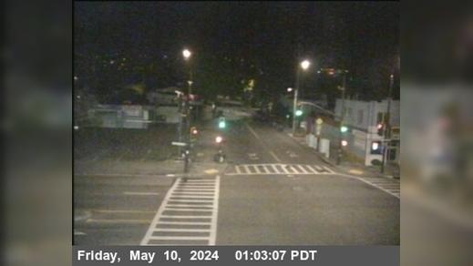 Traffic Cam Berkeley › North: T254E -- SR-123 : Gilman Street - Looking East
