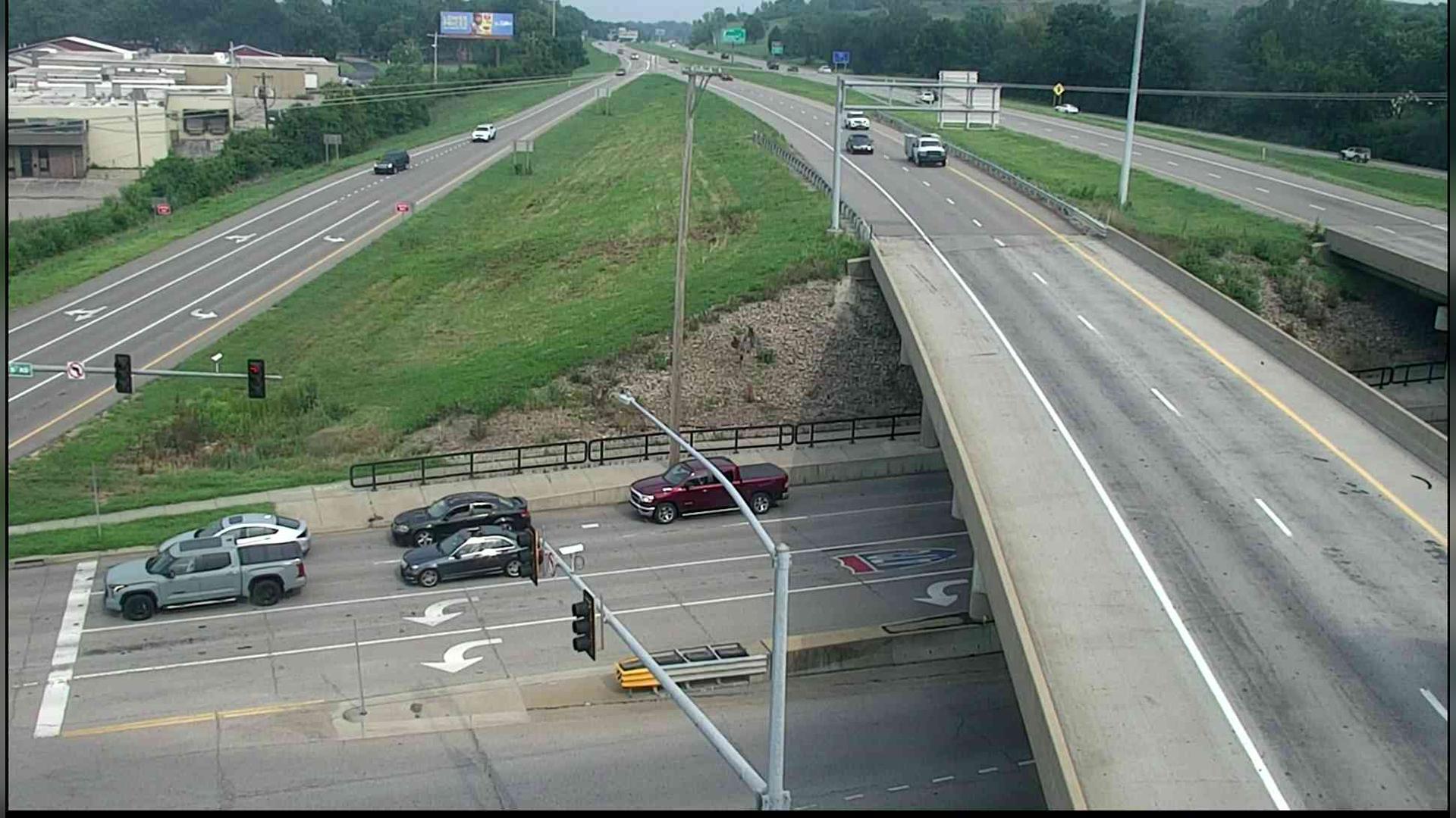 Traffic Cam Topeka: I-470 at Fairlawn