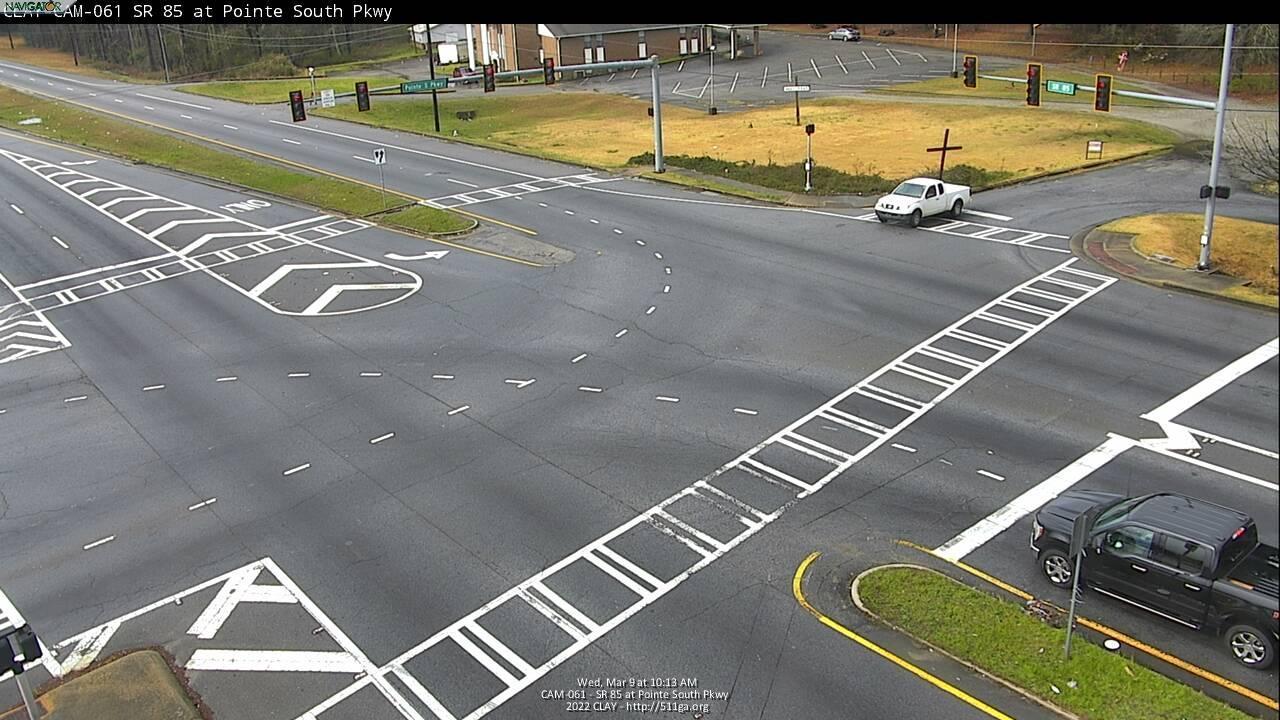 Traffic Cam Pointe South Place: CLAY-CAM-