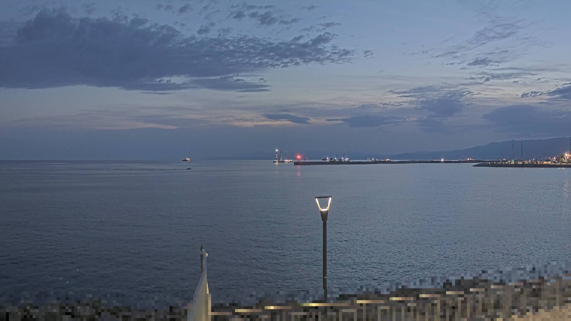 Traffic Cam Genoa: Punta Vagno
