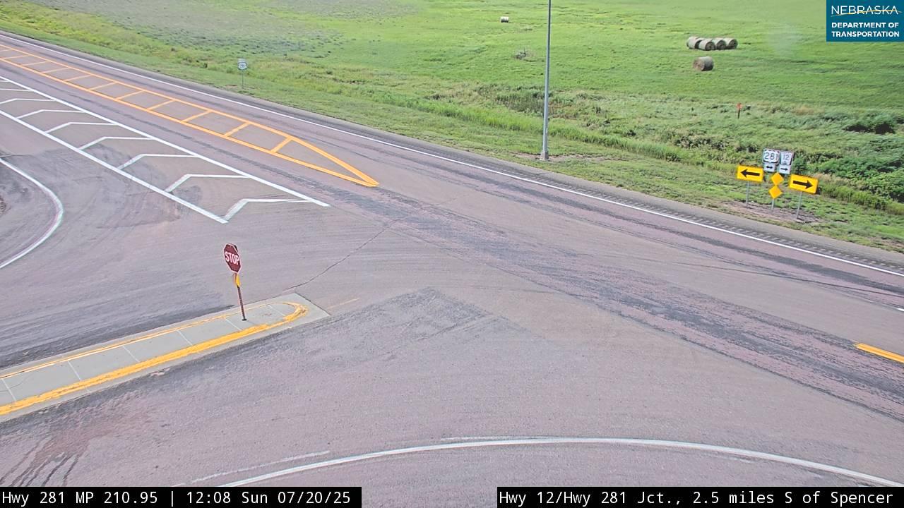 Traffic Cam Spencer › South: US 281: South - South