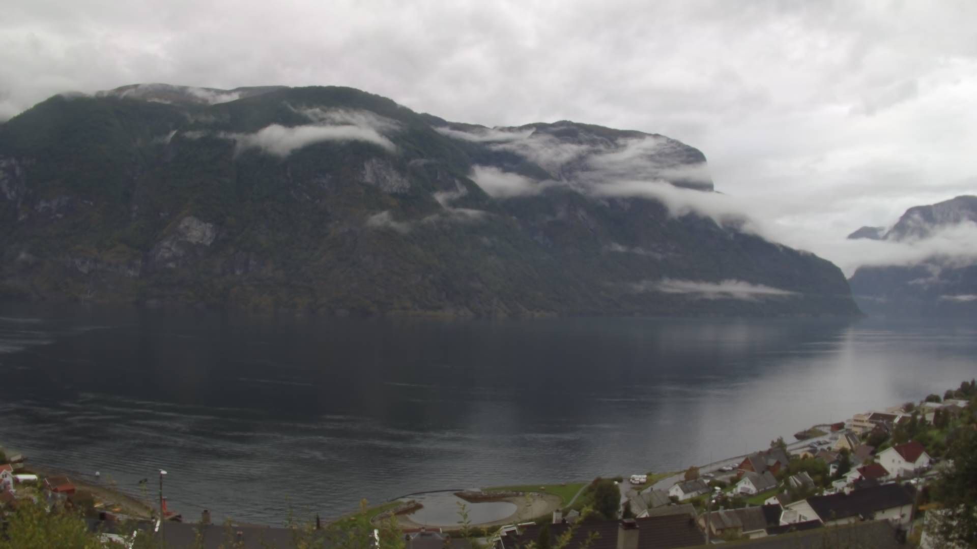 Traffic Cam Aurland › West