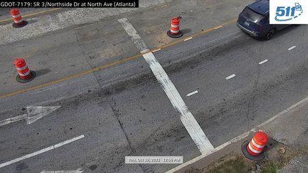 Traffic Cam Bankhead: ATL-CAM-085--1