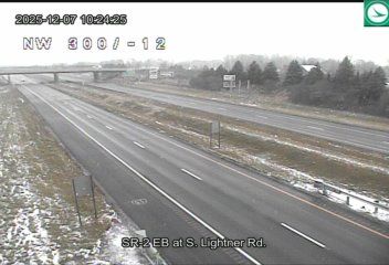 Traffic Cam Danbury: SR-2 at S Ligtner Rd