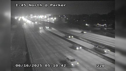 Traffic Cam Houston › South: IH-45 North @ Parker