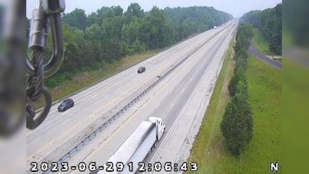 Traffic Cam Little Acre: I-65: 1-065-058-3-2 N OF SR