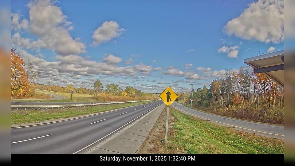cams around Bangor International Airport meteoblue