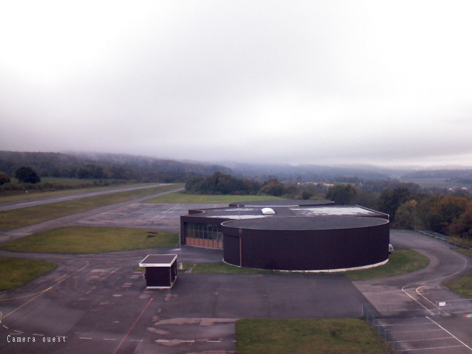 Fontenais: Airfield Bressaucourt