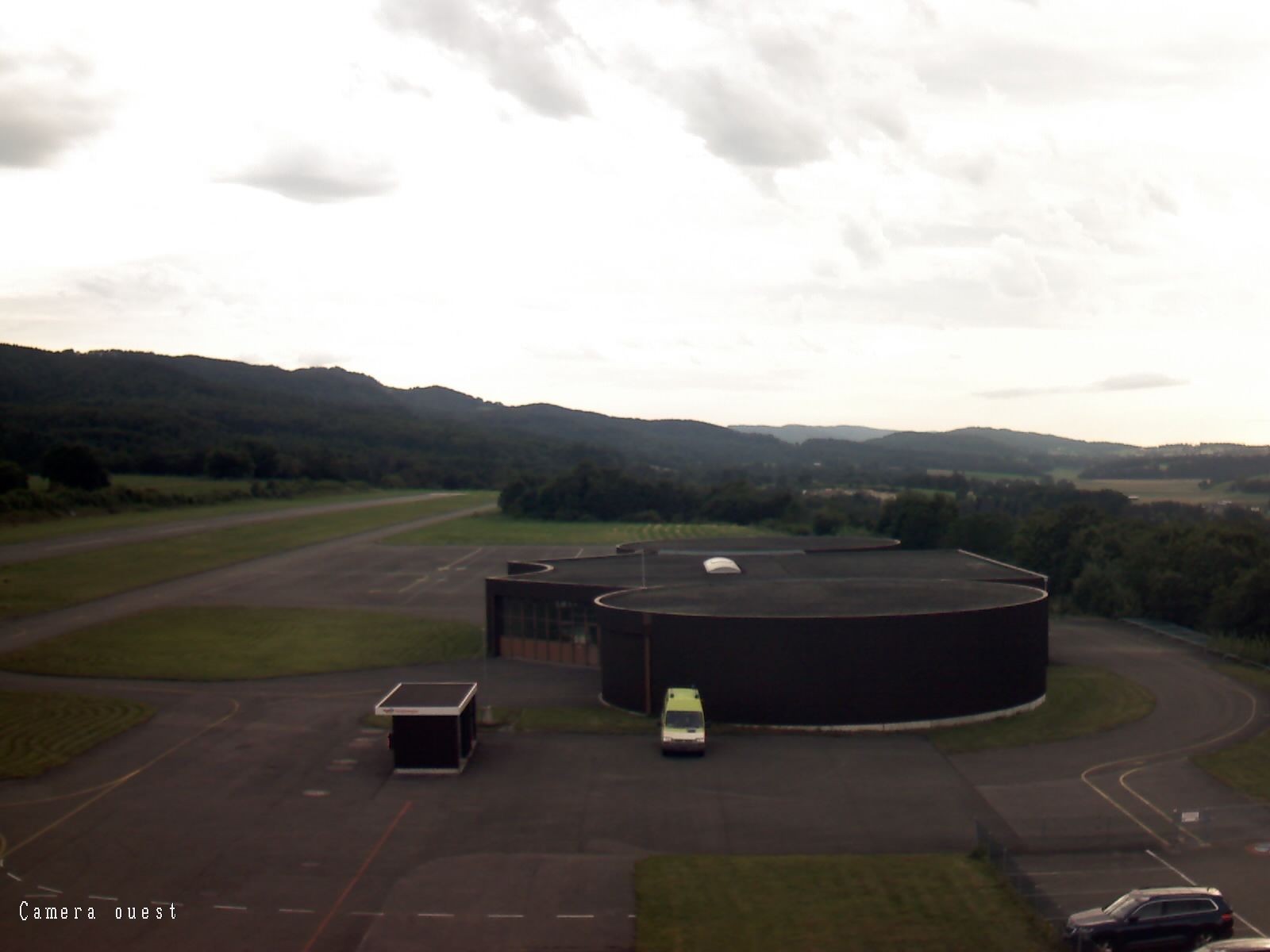 Fontenais: Airfield Bressaucourt