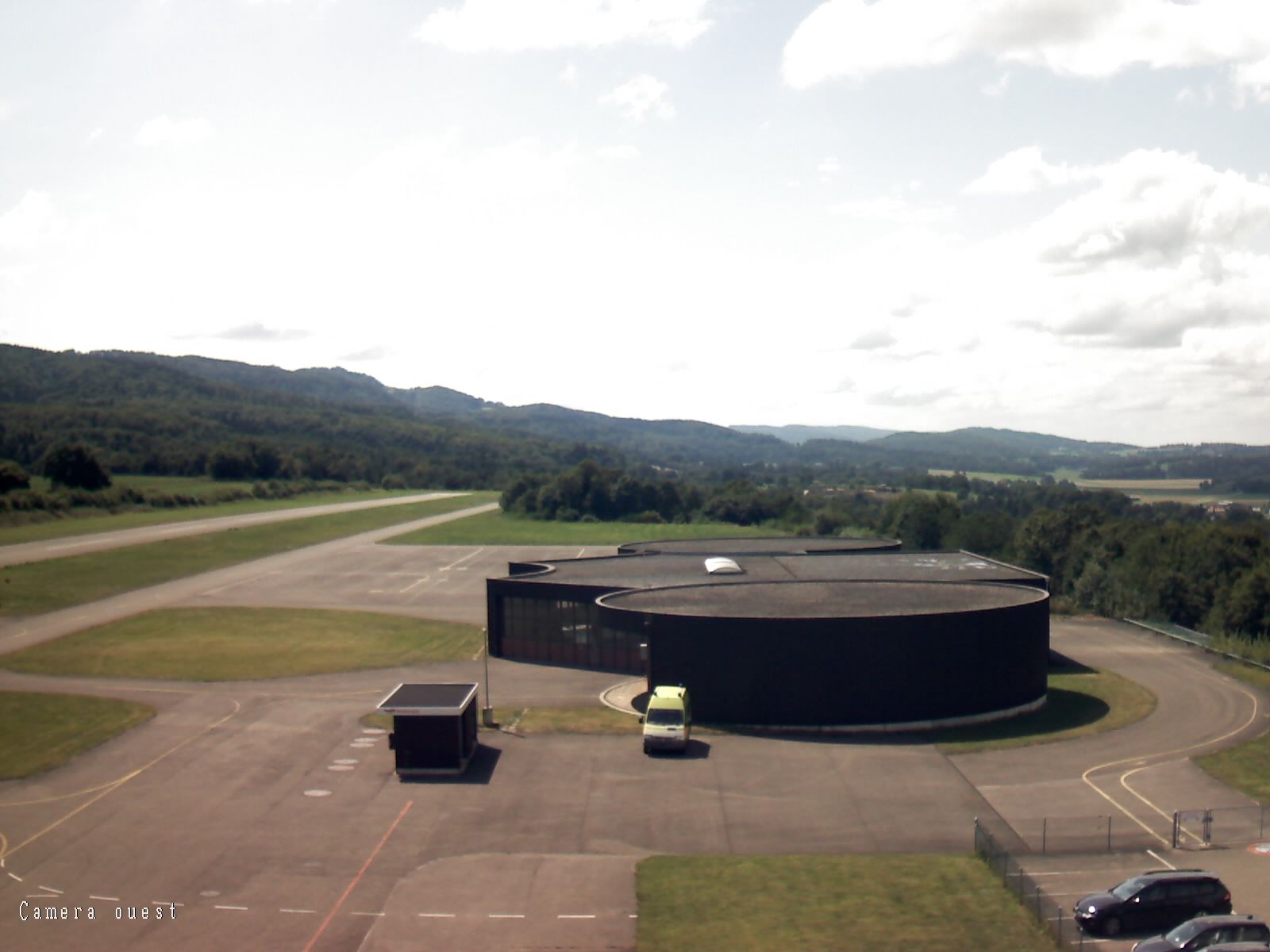 Fontenais: Airfield Bressaucourt