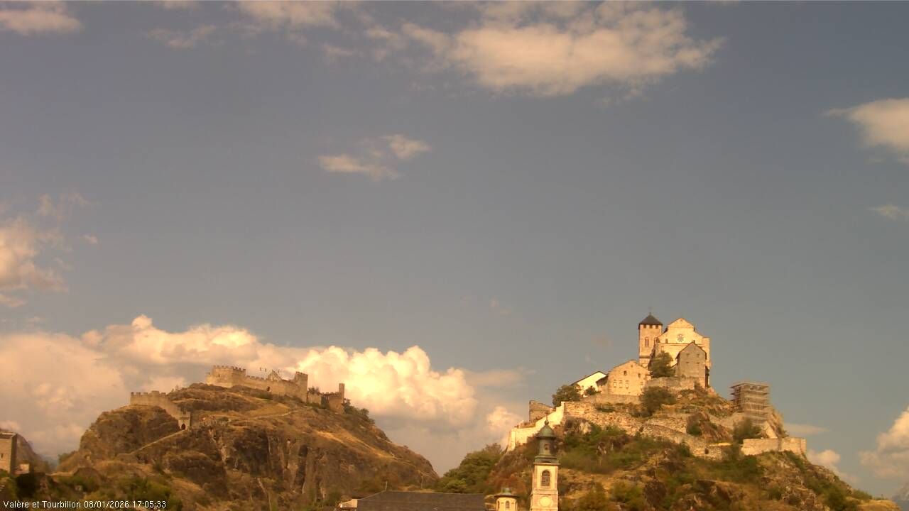 Sitten › Süden: Château de Tourbillon