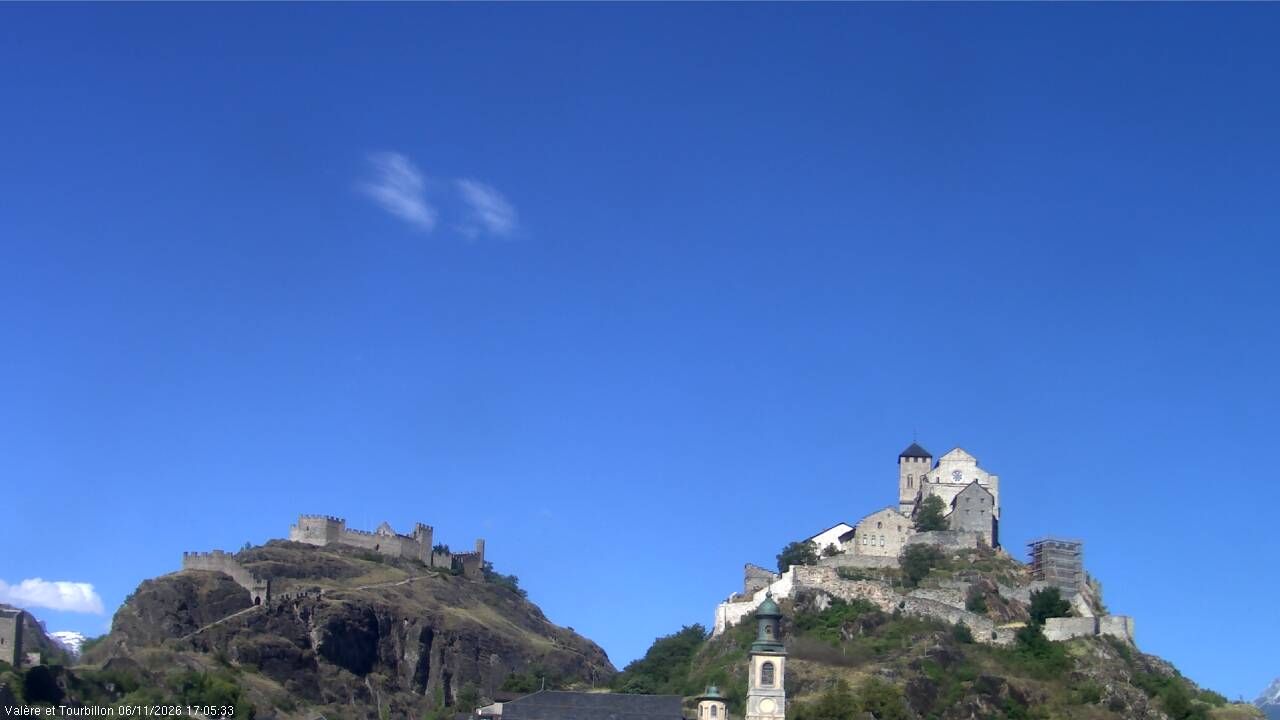Sitten › Süden: Château de Tourbillon