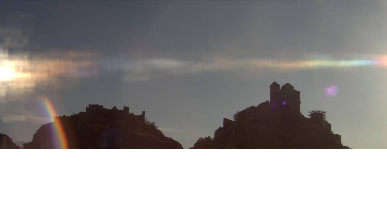 Sitten: Vue sur Valère et Tourbillon