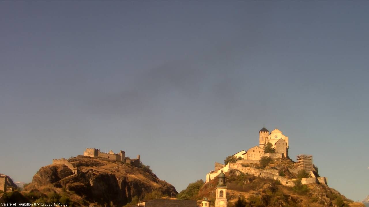 Sitten › Süden: Château de Tourbillon