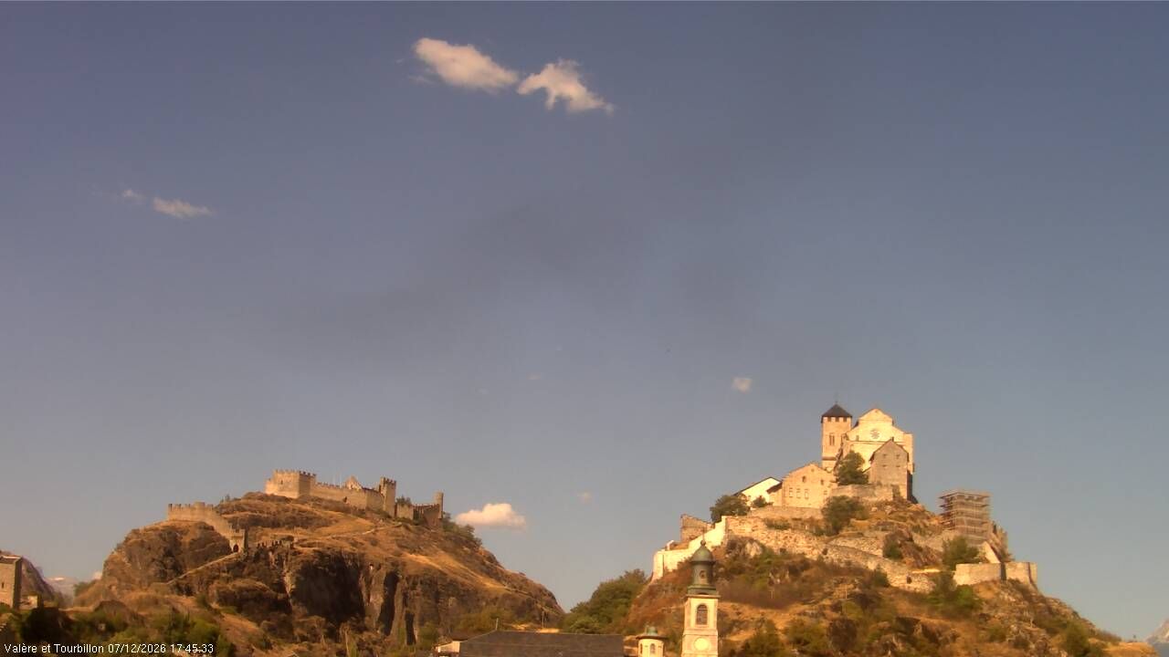 Sitten › Süden: Château de Tourbillon
