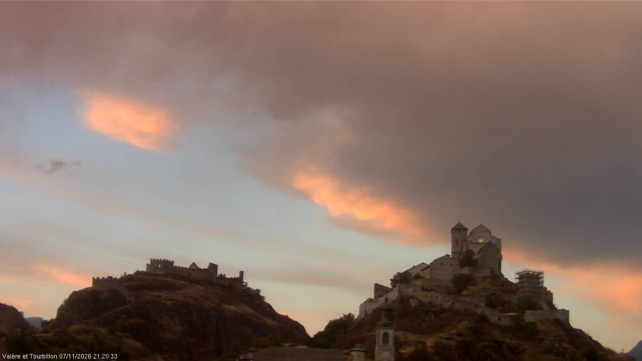 Sitten › Süden: Château de Tourbillon