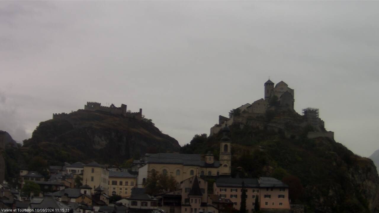 Sitten: Vue sur Valère et Tourbillon