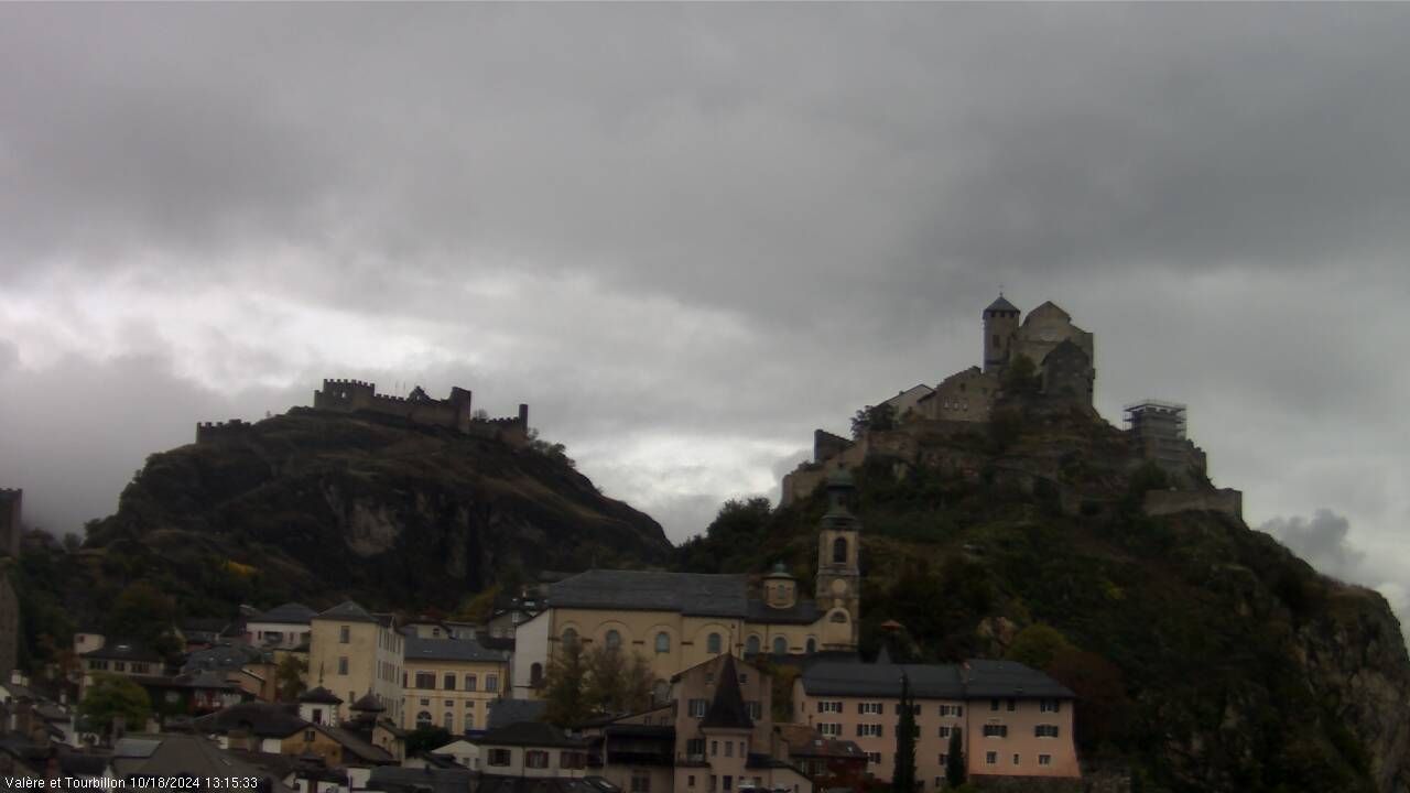 Sitten: Vue sur Valère et Tourbillon