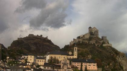 Sitten: Vue sur Valère et Tourbillon