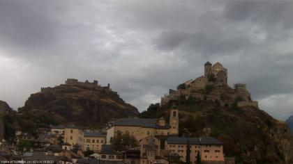 Sitten: Vue sur Valère et Tourbillon